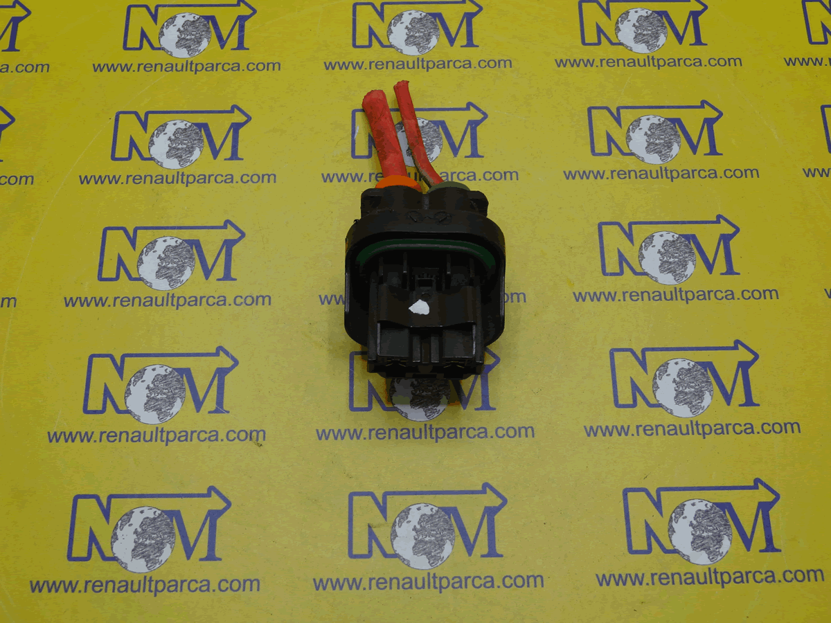 243800007r-aku-kutup-basi-kesme-kutusu-soket-cikma