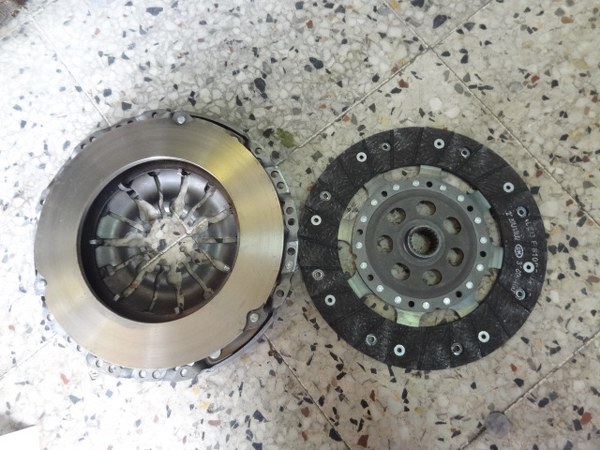 302057505r сцепление комплект renault