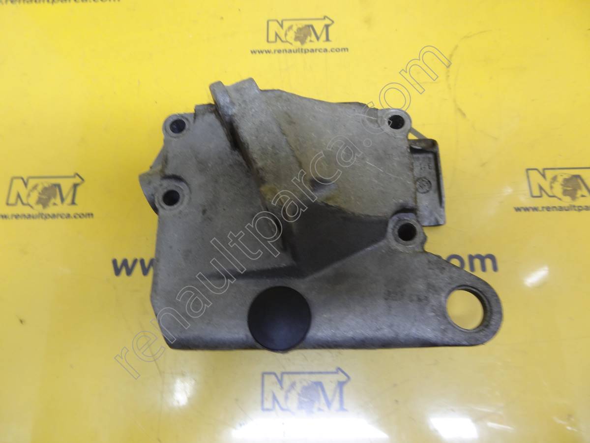 7700867230-motor-ust-on-kapak-cikma