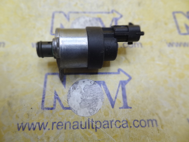 8200179757-yakit-basinc-regulatoru