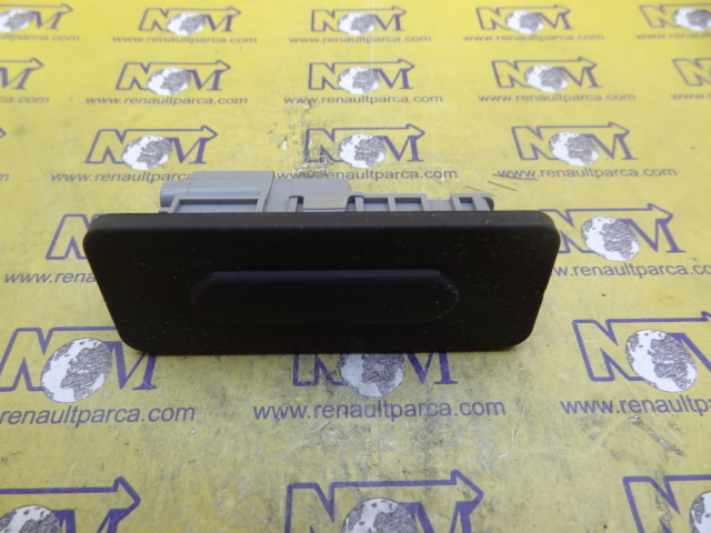 906069264r-bagaj-dis-acma-butonu