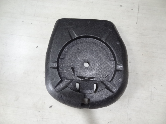 captur-2-nissan-juke-stepne-avadanlik-kopugu-997502195r