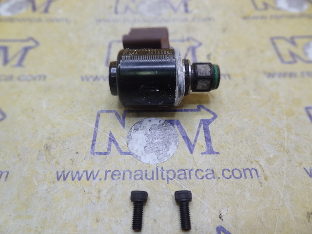 captur_clio_2_clio_3_yuksek_basinc_regulatoru_k9k_siyah_7701206905