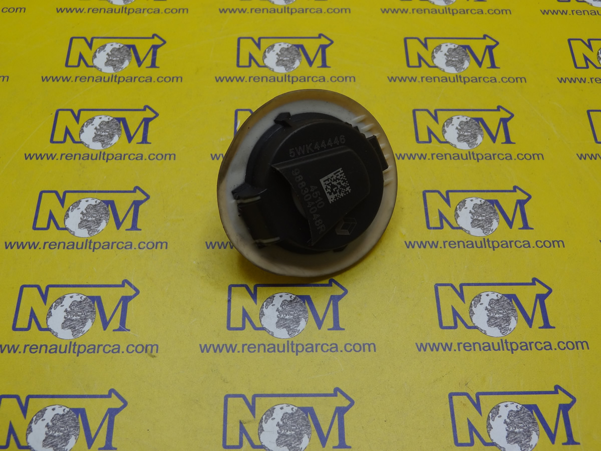 clio-4-hava-yastigi-airbag-sensoru-988304048r