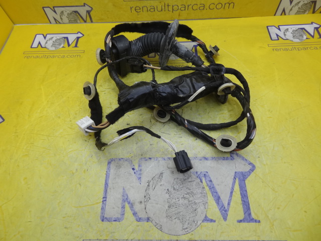 clio-4-sag-on-kapi-tesisati-241255330r