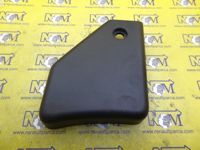 megane-4-bagaj-mentese-kapagi-739704641r