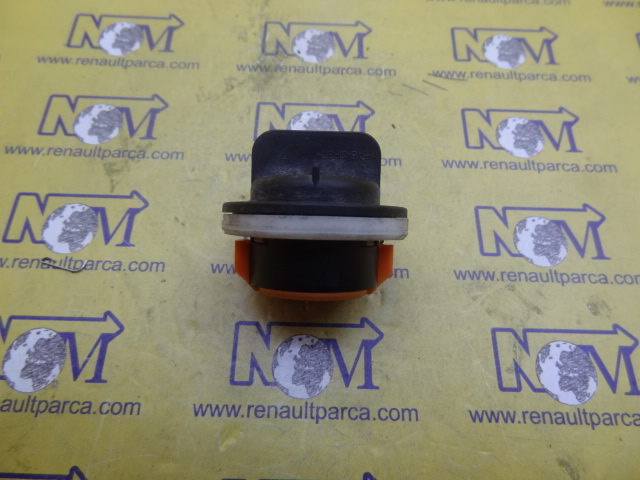 megane_3_makyajli_kasa_sol_far_ampul_duyu_260605817r