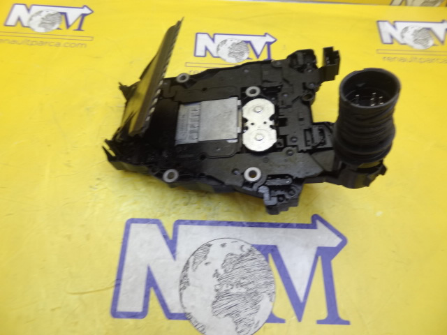 otomatik_sanziman_dsg_beyni_0gc927711g